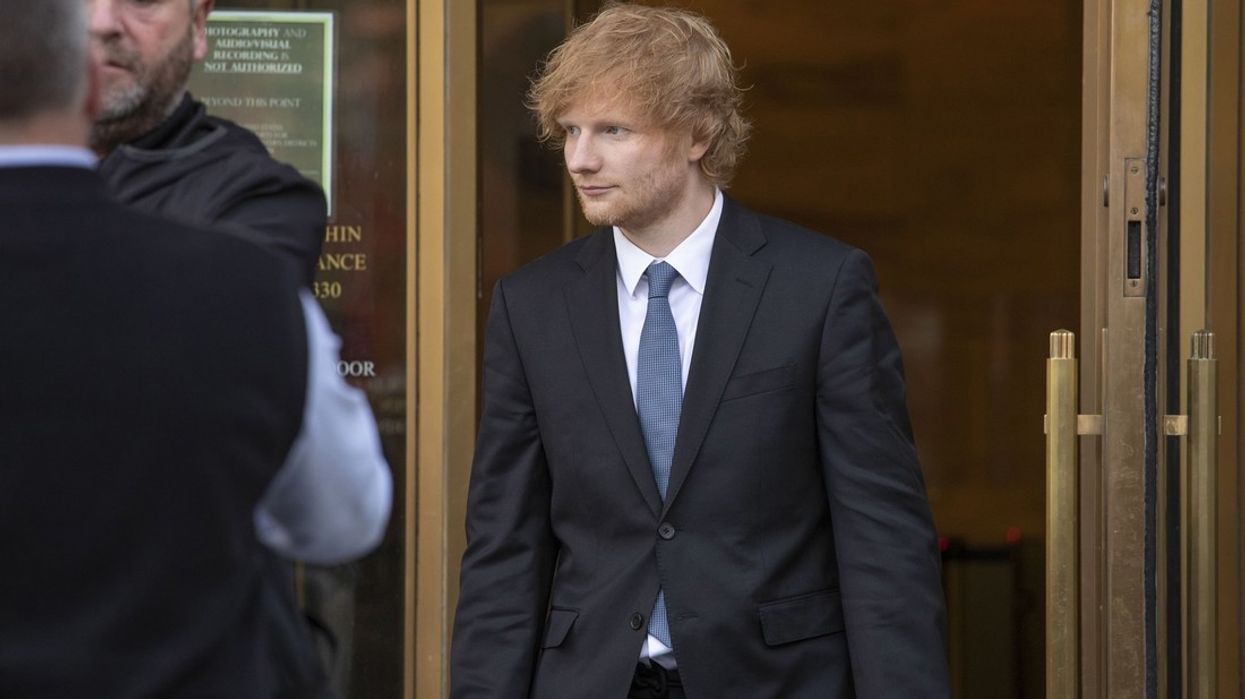 Gjashtë punëtorë u lënduan rëndë gjatë çmontimit të skenës pas koncertit të Ed Sheeran Gjashtë punëtorë u lënduan rëndë gjatë çmontimit të skenës pas koncertit të Ed Sheeran