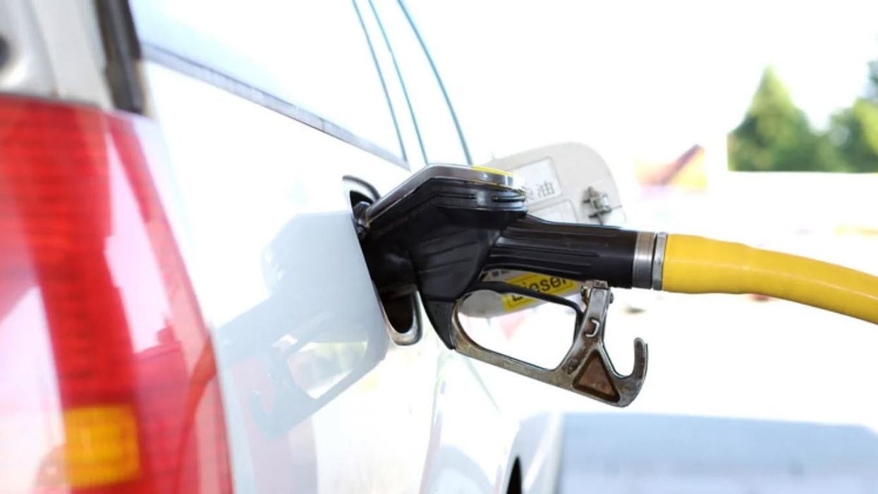 Naftëtarët paralajmërojnë rritje të sërishme të çmimit të naftës: Furnizimi arrin 1.73 euro për litër Naftëtarët paralajmërojnë rritje të sërishme të çmimit të naftës: Furnizimi arrin 1.73 euro për litër