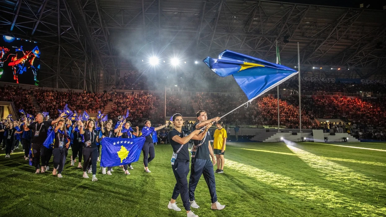 Kosova parakalon dhe merr flamurin për Lojërat e ardhshme Mesdhetare