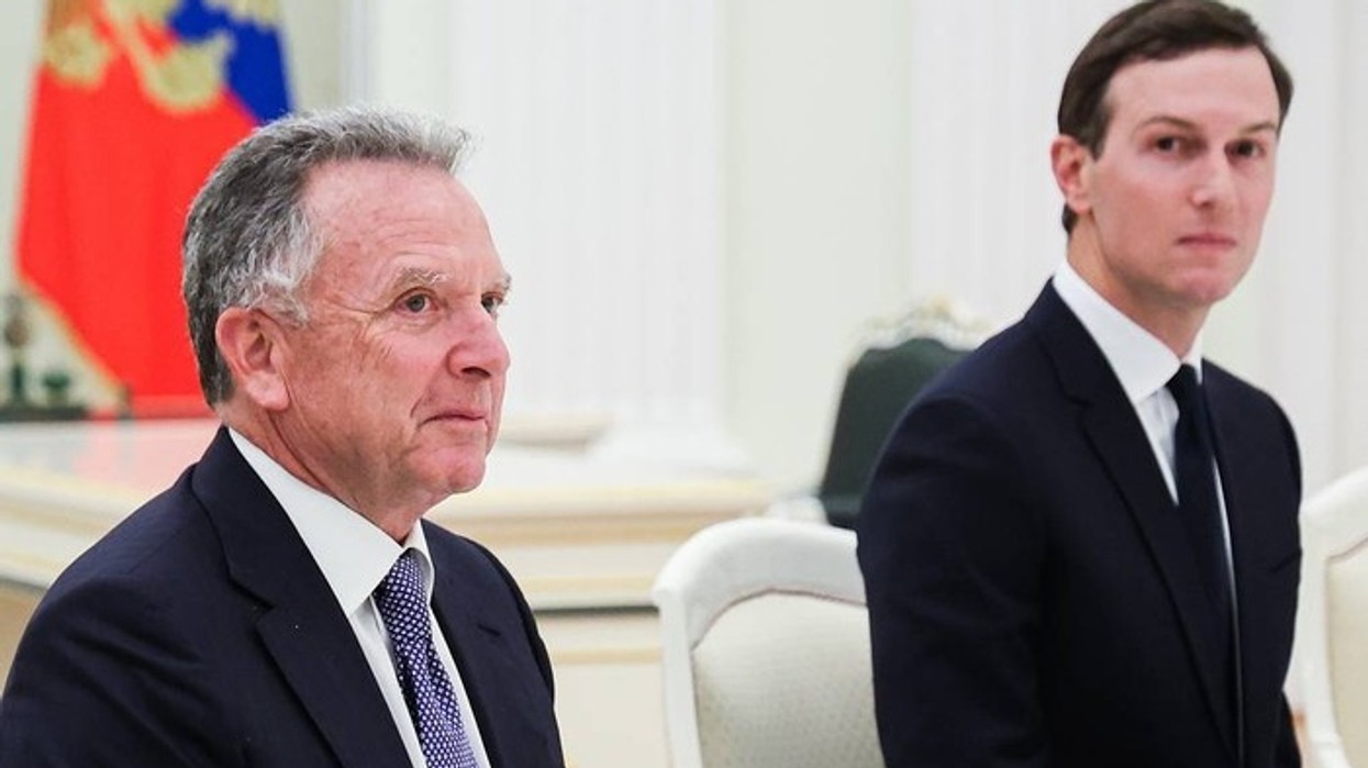Trump sends envoys to Moscow, Zelensky stops attacks on Russia