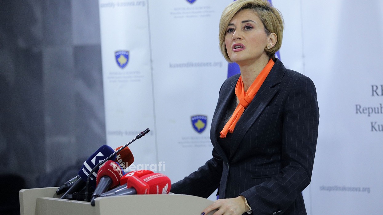 Kusari-Lila: Gjashtë deputetët e LDK-së e kanë problemin me Kurtin, jo me kandidatin për president