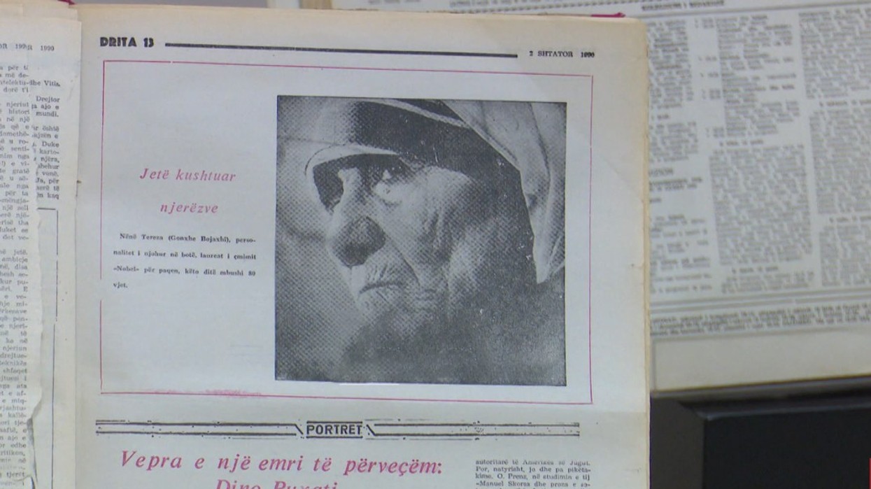 Dokumente të rralla për Nënë Terezën, vizita e shenjtores në Tiranë në vitin 1989