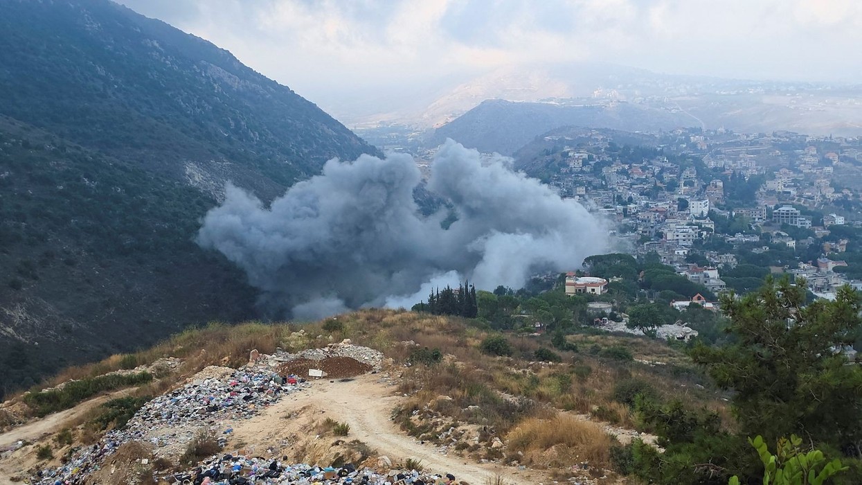 Katër të vrarë nga sulmet izraelite në jug të Libanit, mes tyre dy gra