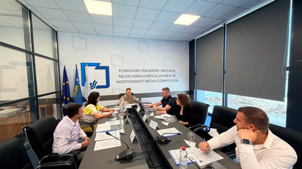KPM paralajmëron gjoba dhe mundësinë e pezullimit të licencave për mediat me borxhe të papaguara