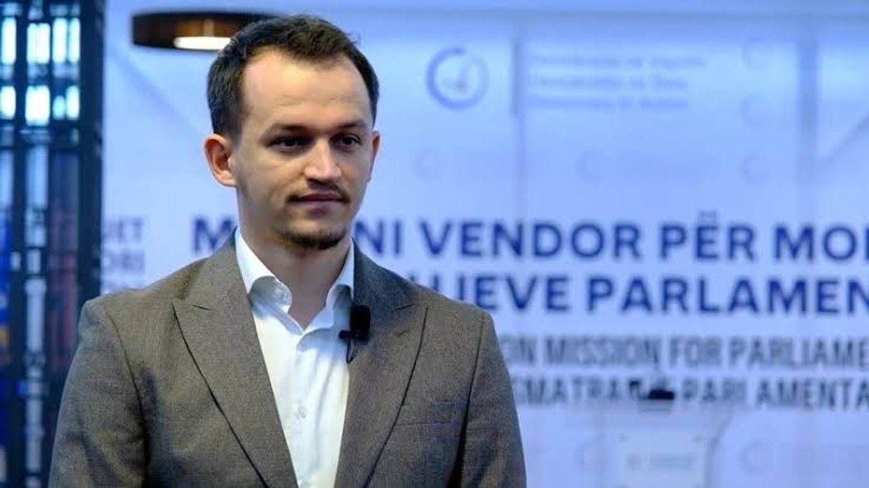 Cakolli: Qysh thirret dhe merret pjesë në një seancë jashtë çdo afati kushtetues