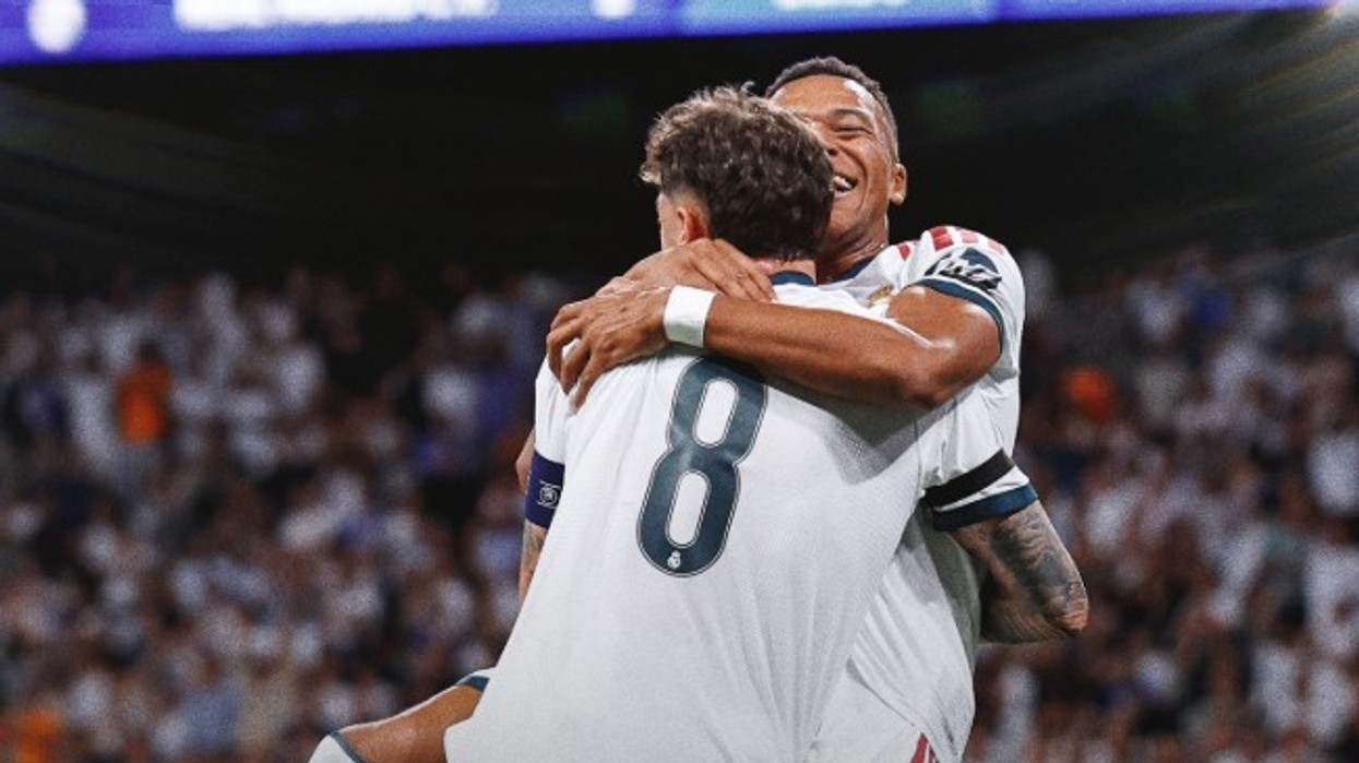 Real Madridi në epërsi të dyfishtë, pa gola te Dortmundi e Man City