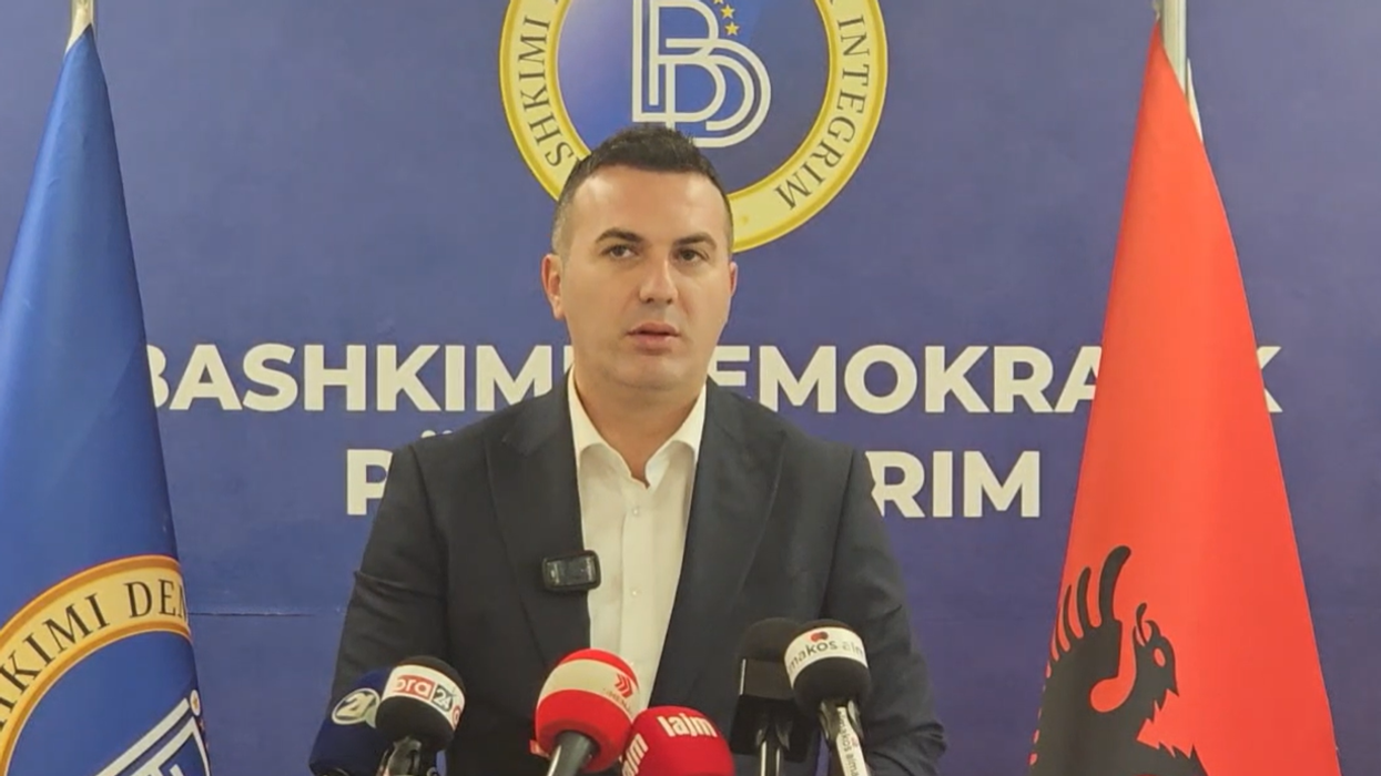 Ademi: Maqedonia ka stagnuar me reformat, vendi po përballet me regres Ademi: Maqedonia ka stagnuar me reformat, vendi po përballet me regres