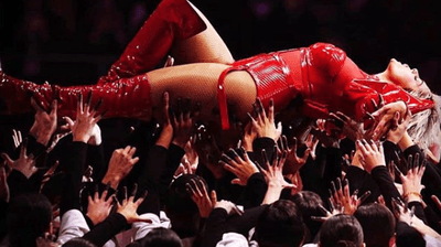 2018/12/bebe-rexha-1.png