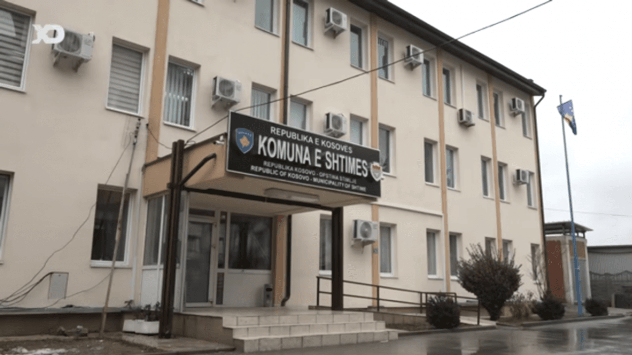 Ndryshon qendra e votimit për qytetarët që kanë votuar në Gjimnazin “Naim Frashëri” në Shtime Ndryshon qendra e votimit për qytetarët që kanë votuar në Gjimnazin “Naim Frashëri” në Shtime