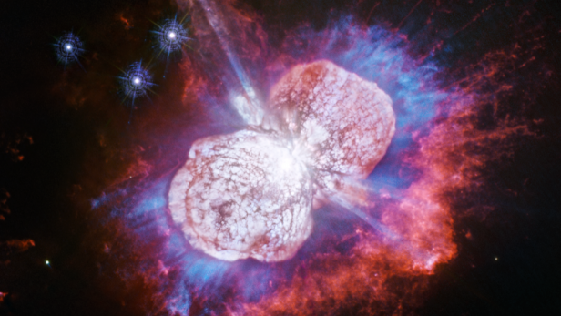 2020/08/hubbleetacarinae1.png