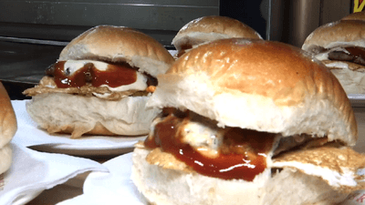2021/01/hamburgerer-meg-donaldi.png