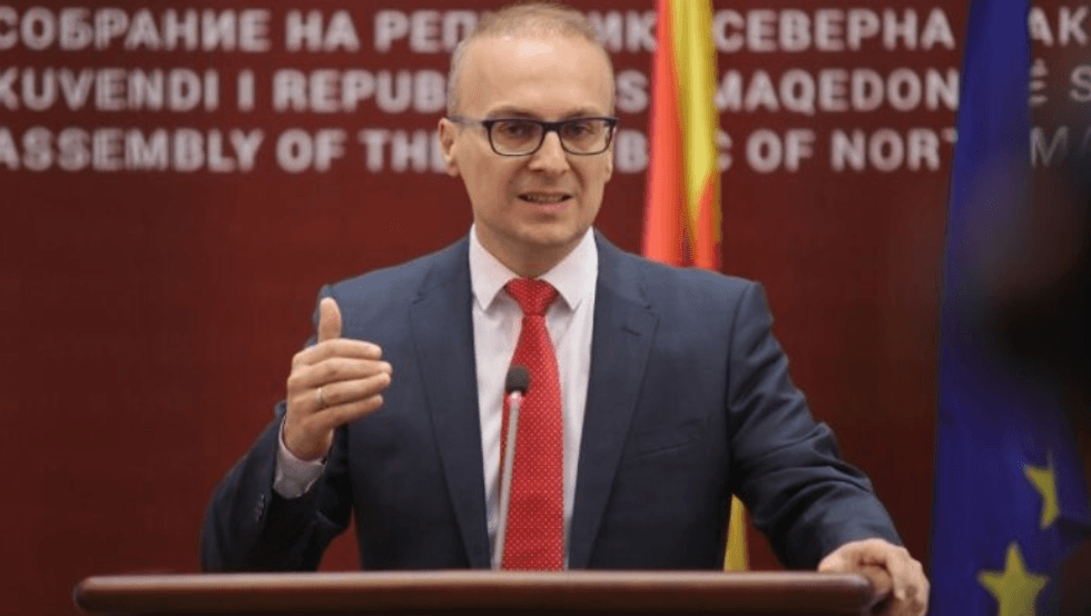 Milloshoski: Maqedonia nuk mund të hyjë në proces të ndryshimeve kushtetuese pa garanci për identitetin maqedonas