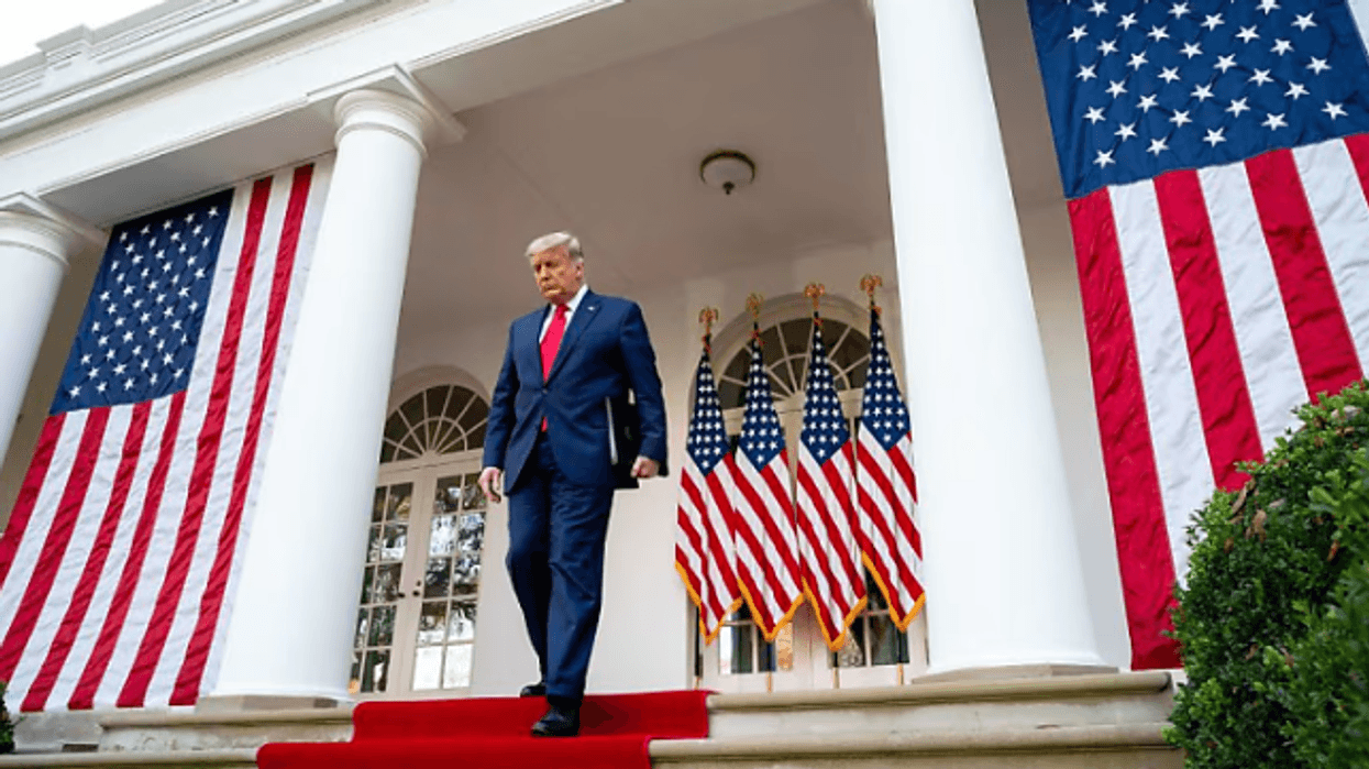 Shtëpia e Bardhë ndërpret grantet dhe huatë - urdhri i radhës i presidentit