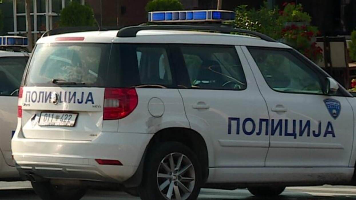 Kapen 22 emigrantë nga Egjipti dhe dy nga Siria në Maqedoni, ndalohen dy persona