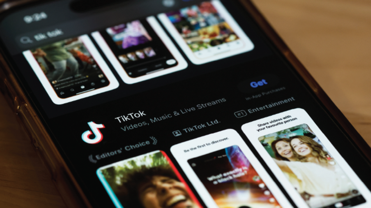 TikTok kthehet në dyqanet e aplikacioneve të Apple dhe Google në SHBA