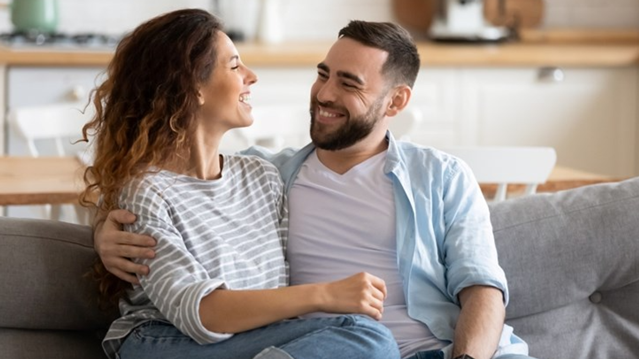 Ekspertët zbulojnë tre tipare të një burri që e do gruan dhe martesën e tij
