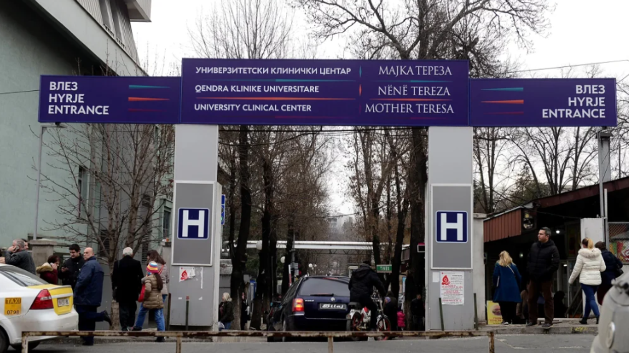 Sindikata kundër vendimit Azir Aliut: Nuk ka transparencë, dyshohet se ka partneritet publiko-privat në dëm të punonjësve shëndetësor