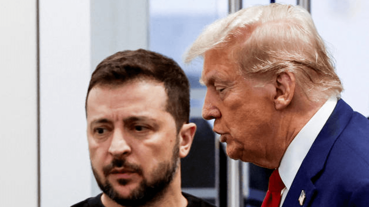 Çfarë tregon gjuha e trupit gjatë takimit Trump-Zelensky?