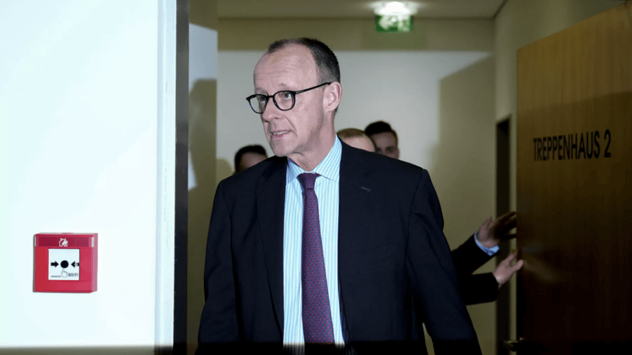 Friedrich Merz i CDU-së zbulon planet për një fond të ri prej 500 miliardë eurosh për infrastrukturën dhe mbrojtjen