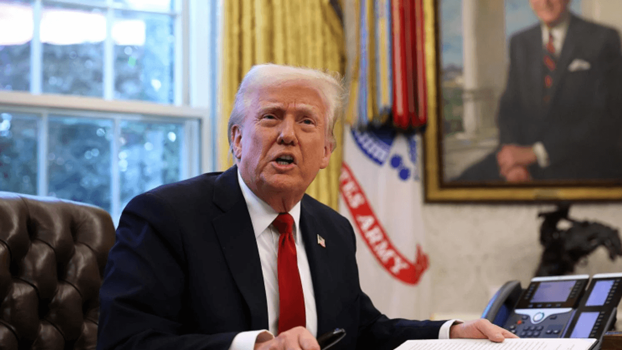 Trump thotë se SHBA-ja “do të shkojë aq larg sa duhet” për të marrë kontrollin e Grenlandës