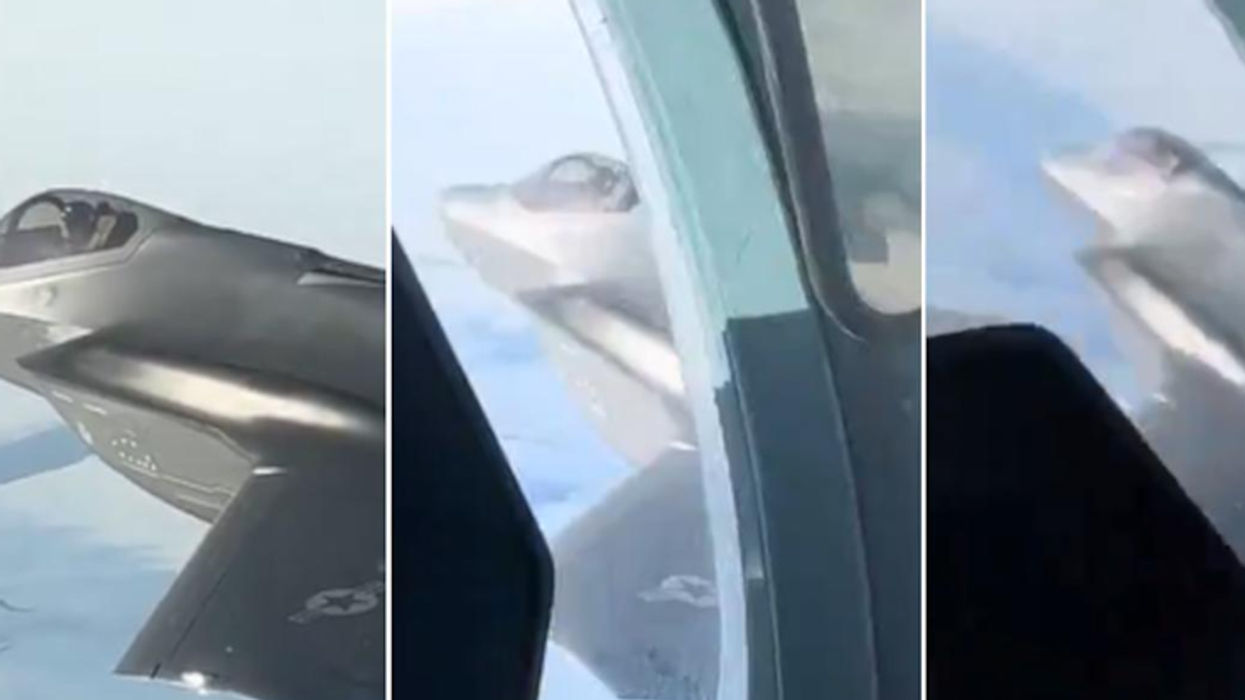 "Takim i rrezikshëm mbi Alaskë" - kapet në video fluturimi shumë i afërt i një aeroplani luftarak amerikan dhe një rus