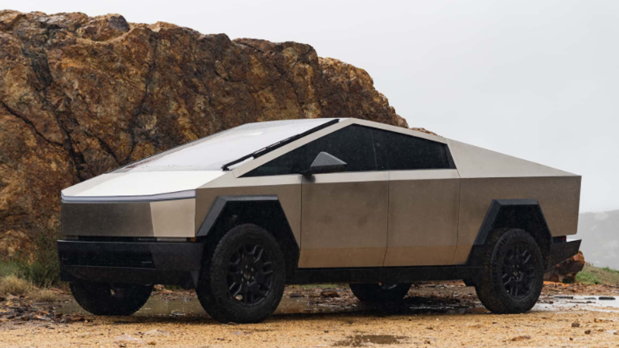 Tesla sapo ka prezantuar një Cybertruck shumë më të lirë
