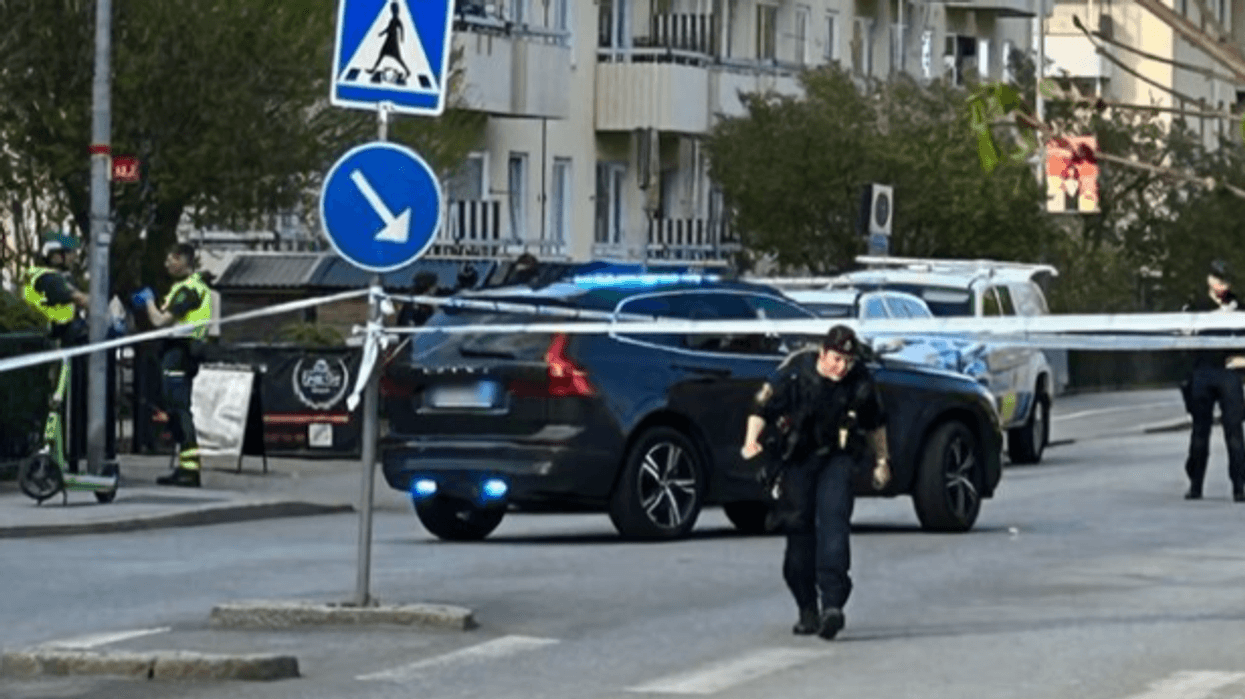 Të paktën tre të vdekur pas të shtënave me armë në Suedi