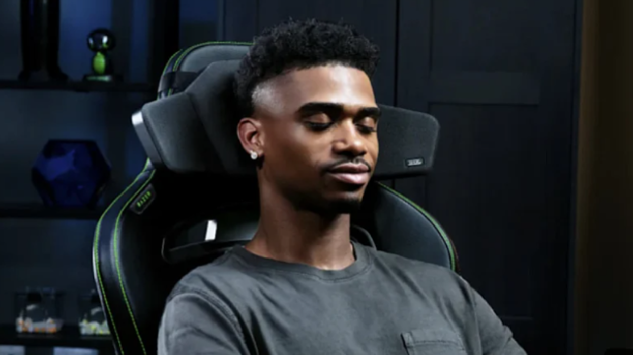 Razer ka përgatitur një kombinim altoparlanti dhe jastëku për lojtarët