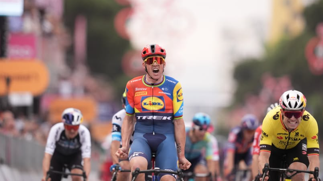 Mads Pedersen shkruan historinë, fiton Etapën e Parë të Giro d’Italia në Shqipëri