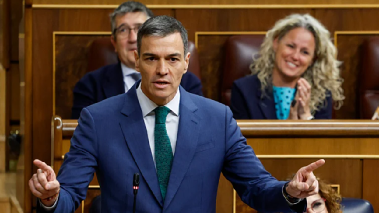 Kryeministri spanjoll nuk kërkon falje ndaj Izraelit: E gjithë bota po mobilizohet kundër barbarizmit