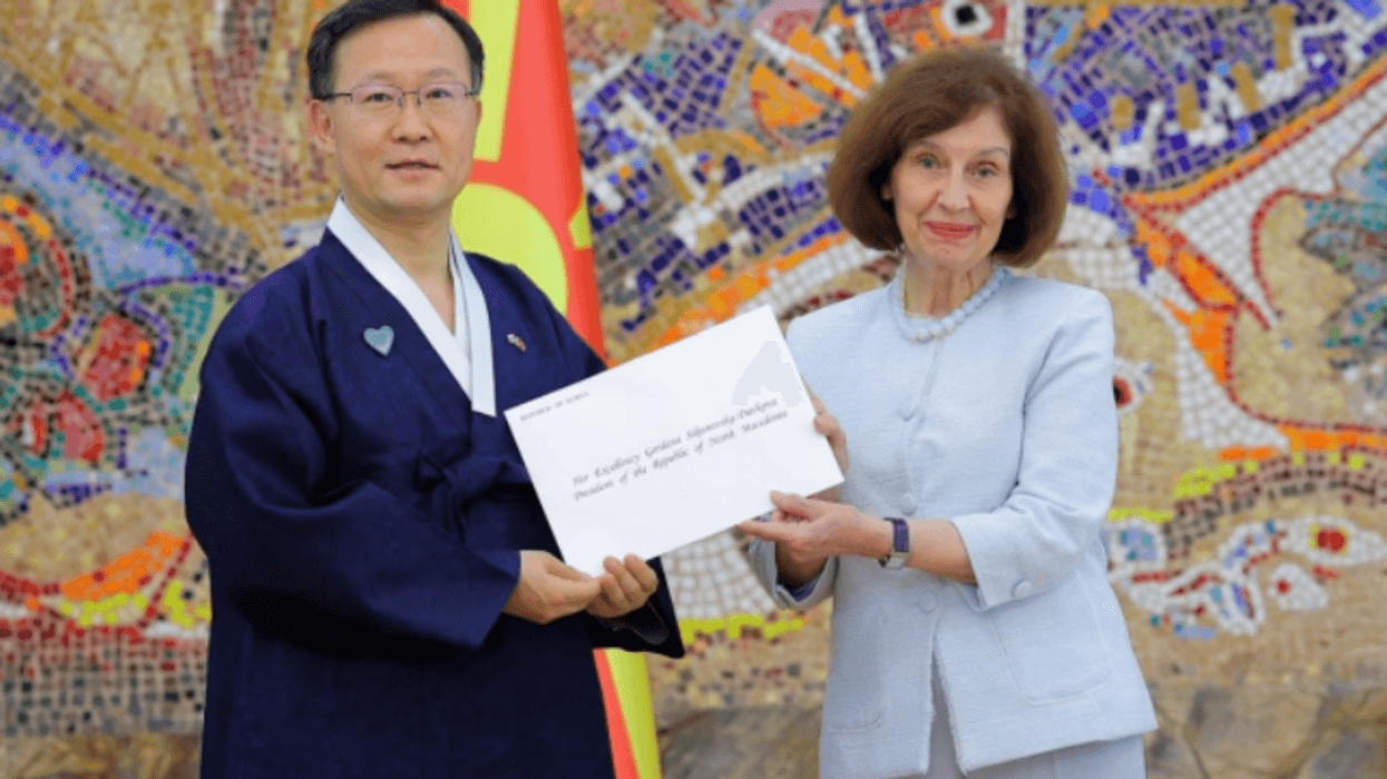 Presidentja Siljanovska-Davkova i pranoi letrat kredenciale të ambasadorit të sapoemëruar të Koresë së Jugut,, Kim Dongbae