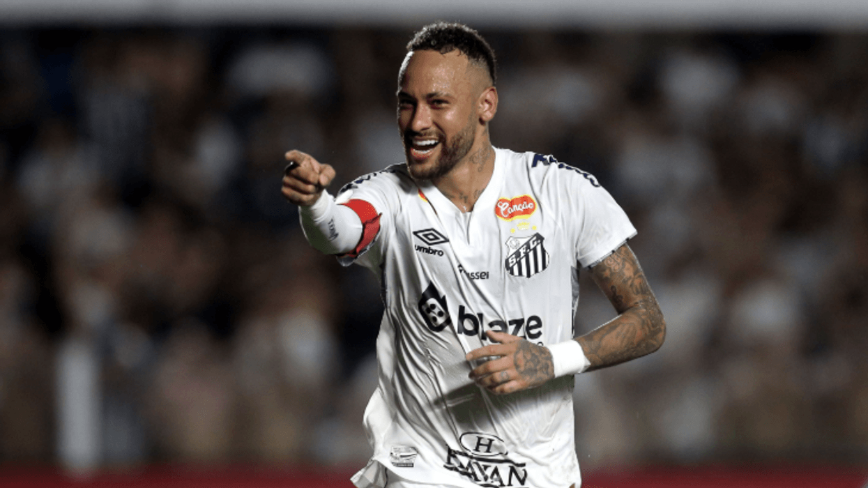 Neymar zbulon se ku do të luajë sezonin e ardhshëm, larg rikthim në Evropë