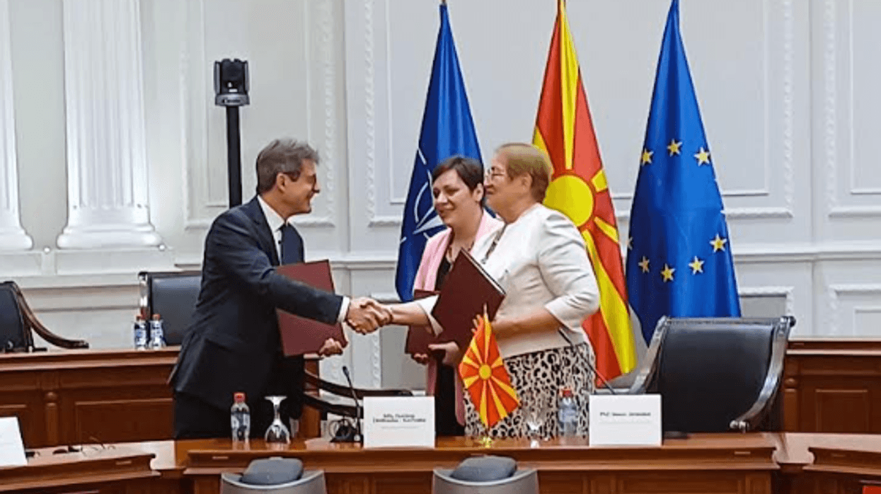 MASH-Maqedoni: Firmoset marrëveshje për grant me vlerë 5.5 milionë euro për rinovimin me efikasitet energjetik të konvikteve shtetërore të studentëve