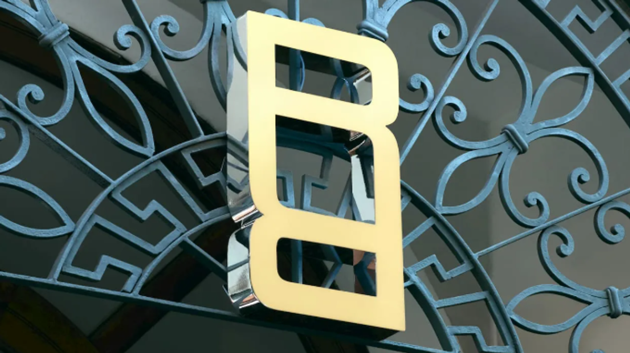 Range Rover ka një logo të re