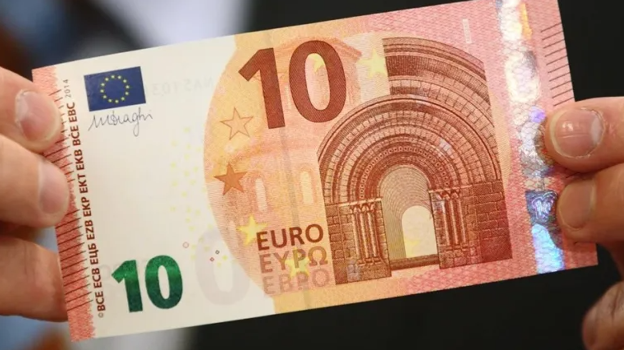 Dy shtetas të Shqipërisë kapen me para të falsifikuara në Kosovë – njëri dërgohet në paraburgim