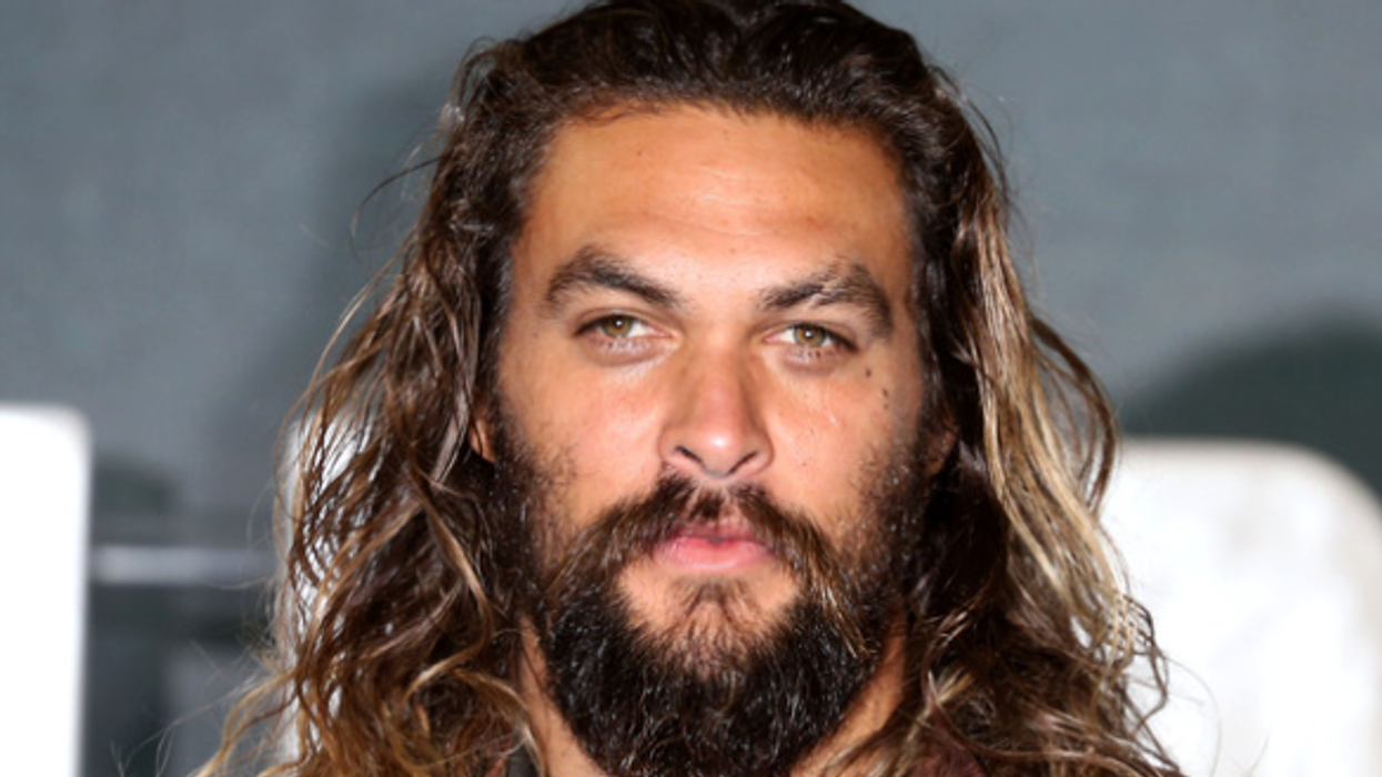 Jason Momoa flet për një situatë të tmerrshme që e bëri të linte duhanin