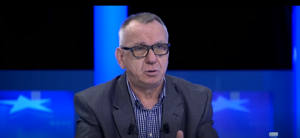 Hasani: Presidentja e shkeli Kushtetutën me mandatimin e Konjufcës