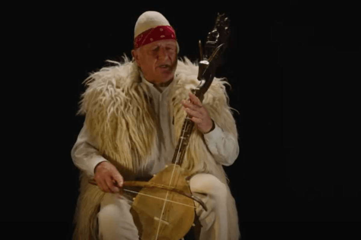 Lahuta shqiptare zyrtarisht pasuri e botërore në UNESCO, hyn në mbrojtje urgjente Lahuta shqiptare zyrtarisht pasuri e botërore në UNESCO, hyn në mbrojtje urgjente