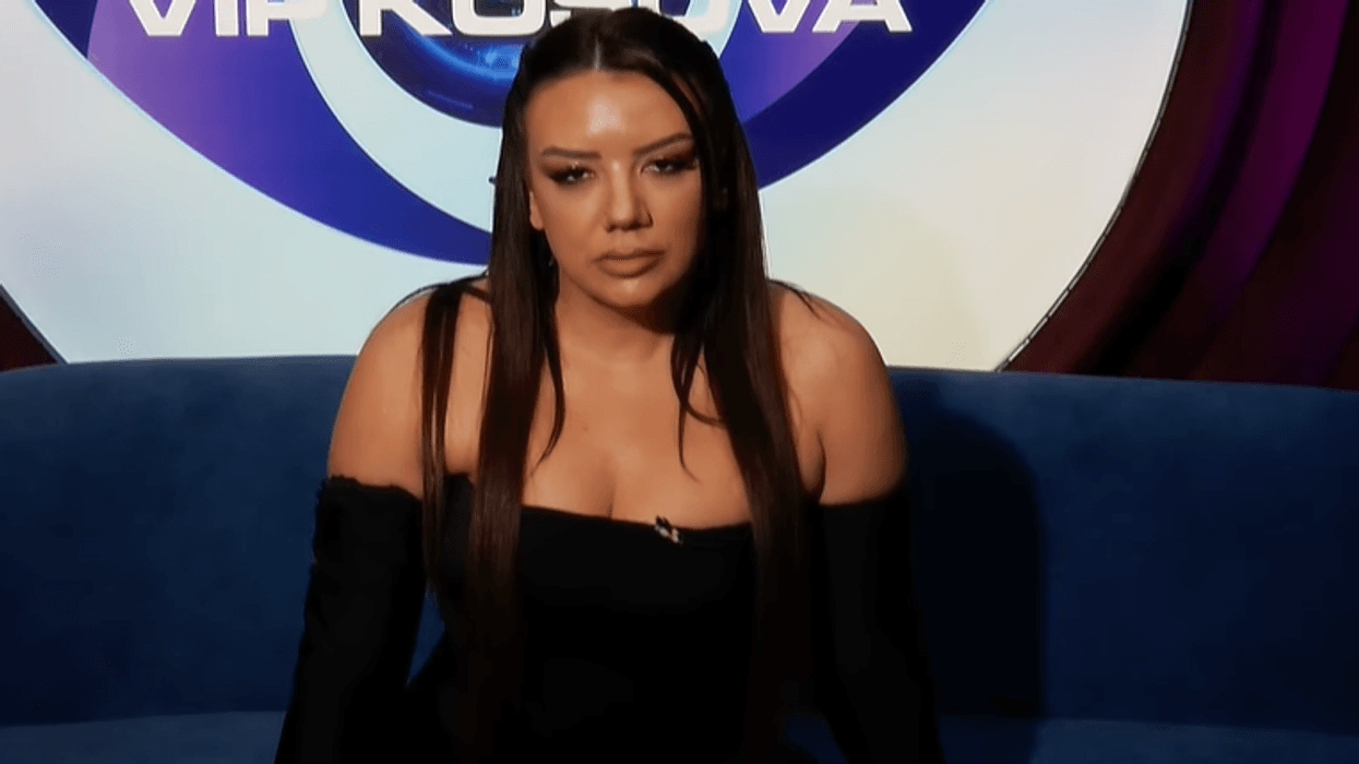 Pasi u shpall më pak e preferuar nga publiku, Sasa kërkoi të largohet nga Big Brother Pasi u shpall më pak e preferuar nga publiku, Sasa kërkoi të largohet nga Big Brother