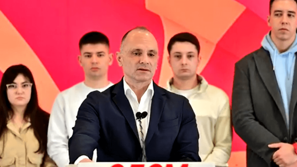 Filipçe: Nëse Kuvendi nuk miraton rezolutë kundër emigrantëve, do të dalim në protestë Filipçe: Nëse Kuvendi nuk miraton rezolutë kundër emigrantëve, do të dalim në protestë