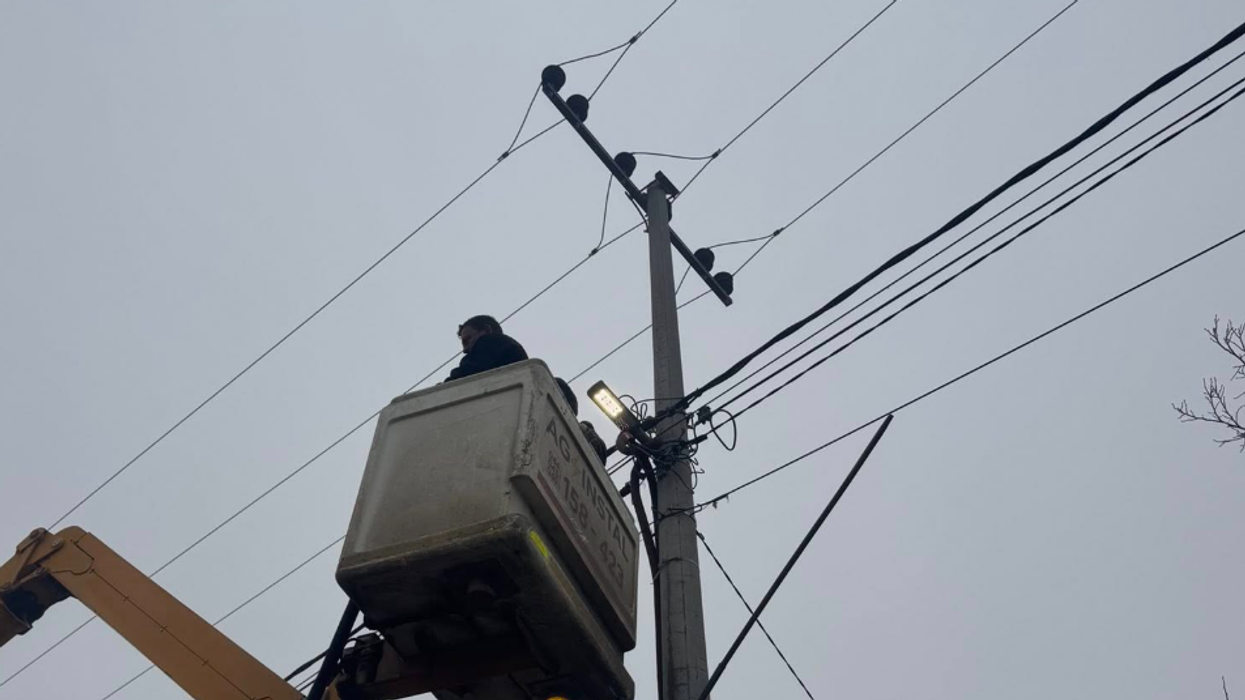 Ka filluar rregullimi i ndriçimit publik në fshatin Siboc të Obiliqit