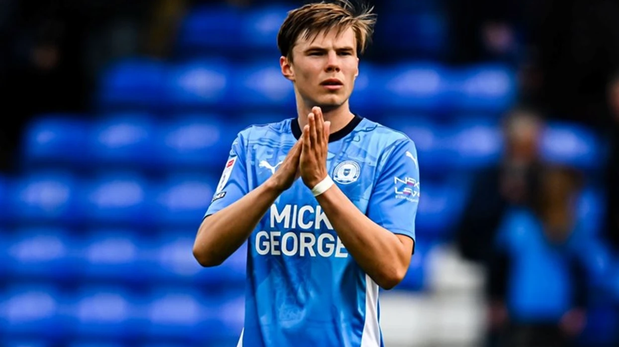 "Nuk kam më dëshirë të luaj futboll"
- mbrojtësi del në pension në moshën 24 vjeç