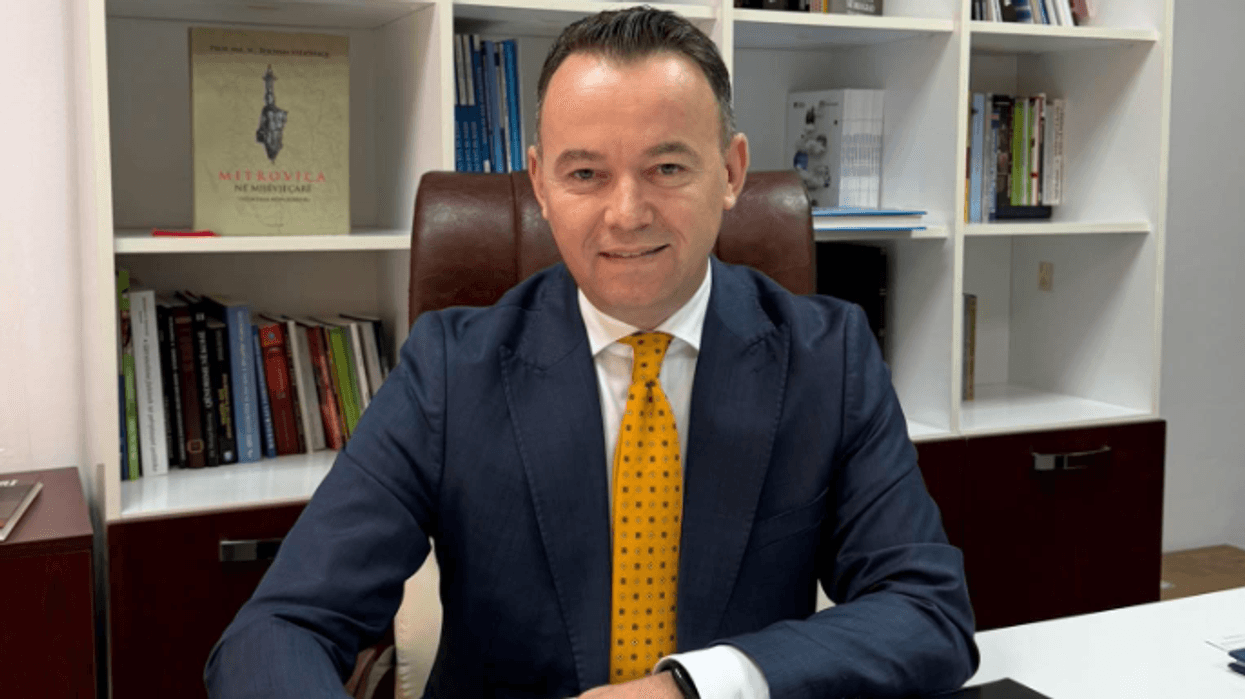 Komuna e Mitrovicës themelon Ekipin Mjekësor Geriatrik Mobil për kujdesin ndaj të moshuarve Komuna e Mitrovicës themelon Ekipin Mjekësor Geriatrik Mobil për kujdesin ndaj të moshuarve