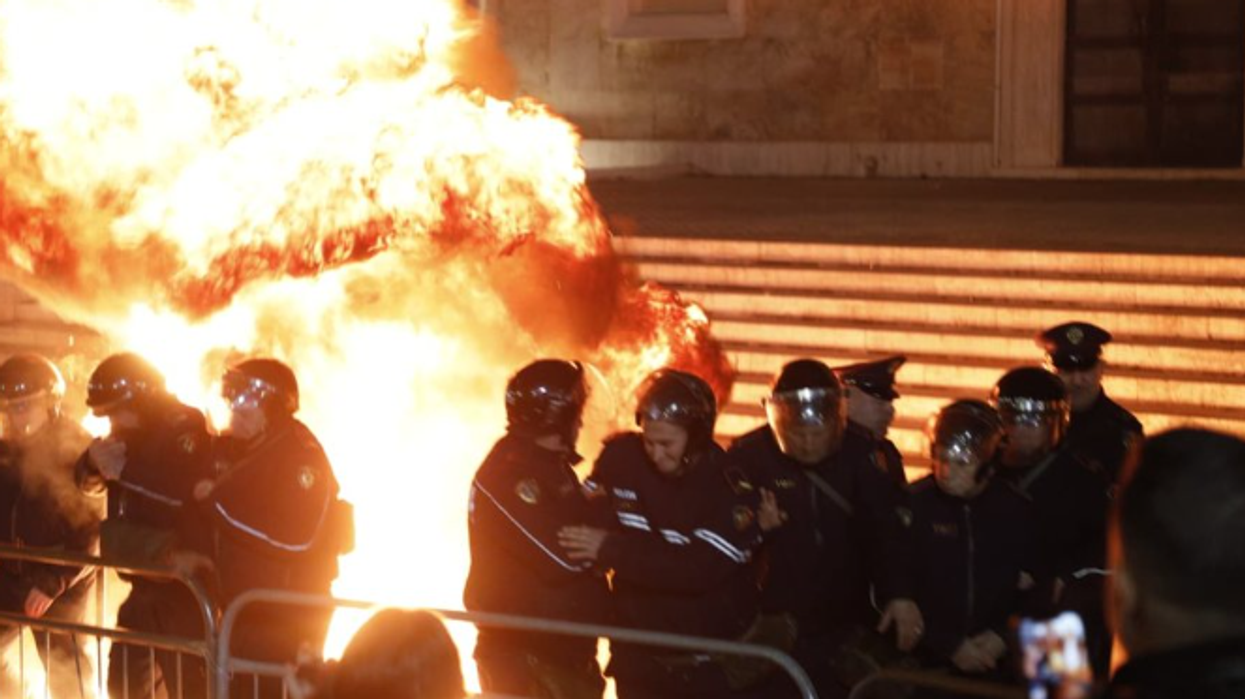 Protesta e opozitës në Tiranë, arrestohen katër persona