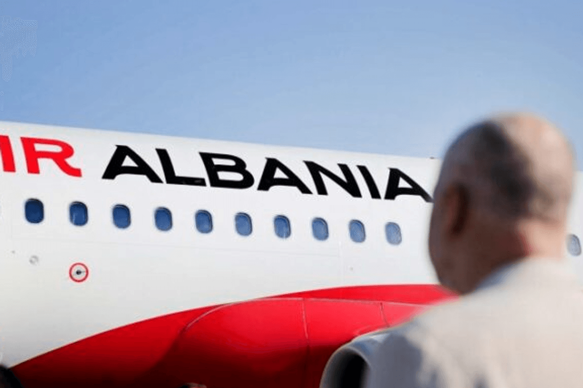Air Albania me licencë të pezulluar, por shitja e biletave “fantazmë” vazhdon Air Albania me licencë të pezulluar, por shitja e biletave “fantazmë” vazhdon