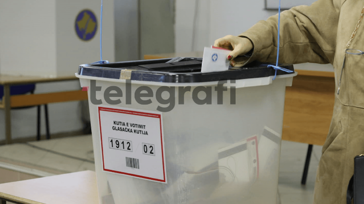 KQZ: Deri në ora 15:00 kanë votuar 27.95 për qind e qytetarëve KQZ: Deri në ora 15:00 kanë votuar 27.95 për qind e qytetarëve