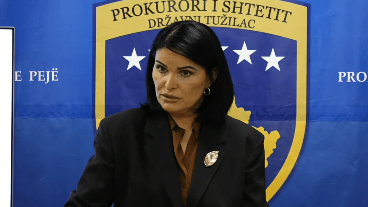 Plagosja në Pejë, kryeprokurorja thotë se ende nuk dihet motivi i rastit - tre të dyshuarit në arrati