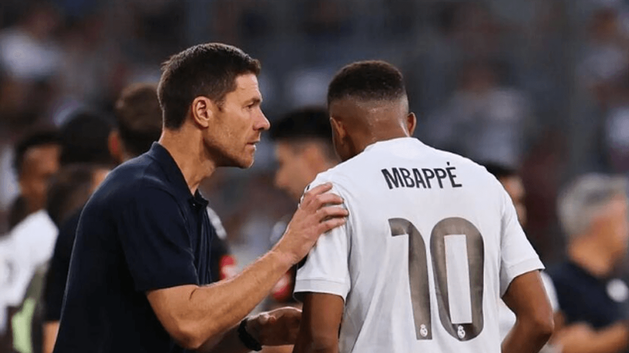 Mbappe reagon pas shkarkimit të Alonsos - ja çfarë shkroi ai