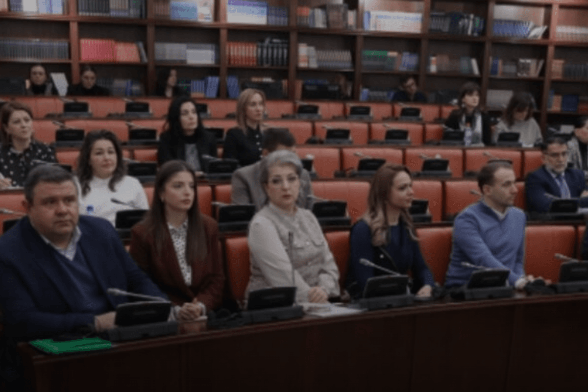 Ekspertët me qëndrime të ndara për propozim-ndryshimet në Kodin Penal Ekspertët me qëndrime të ndara për propozim-ndryshimet në Kodin Penal