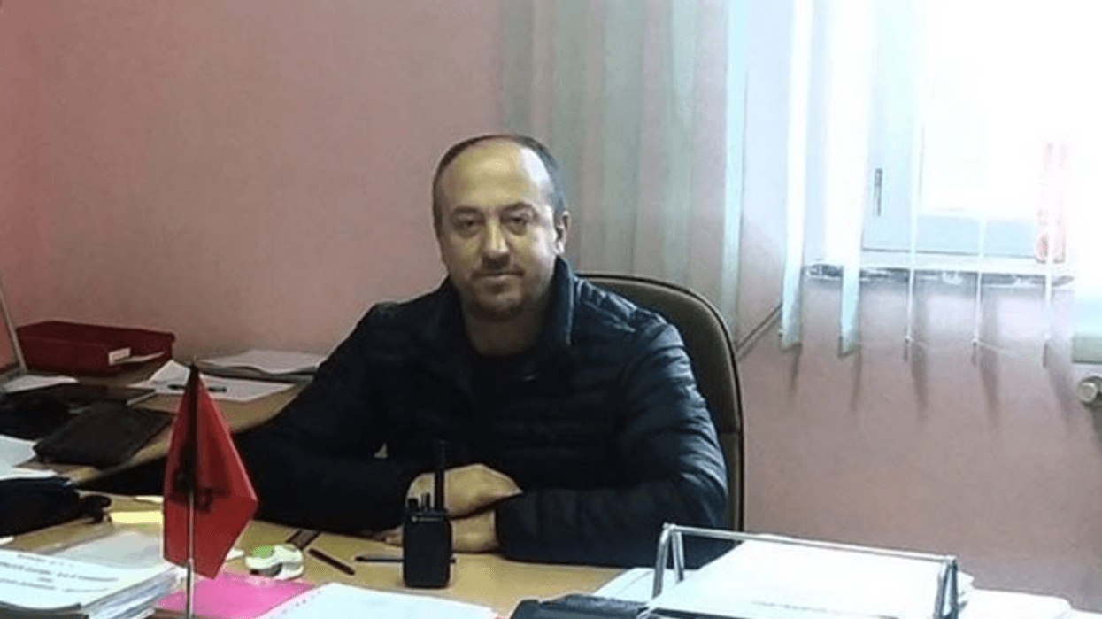 Drejtori i Burgut të Durrësit pëson hemorragji cerebrale, shtrohet në QSUT Drejtori i Burgut të Durrësit pëson hemorragji cerebrale, shtrohet në QSUT